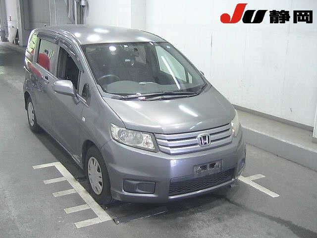 86 Honda Freed spike GB3 2011 г. (JU Shizuoka)